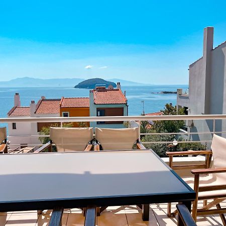 Athina Villa - Premier Sea Palaiontsiflikion Exterior photo
