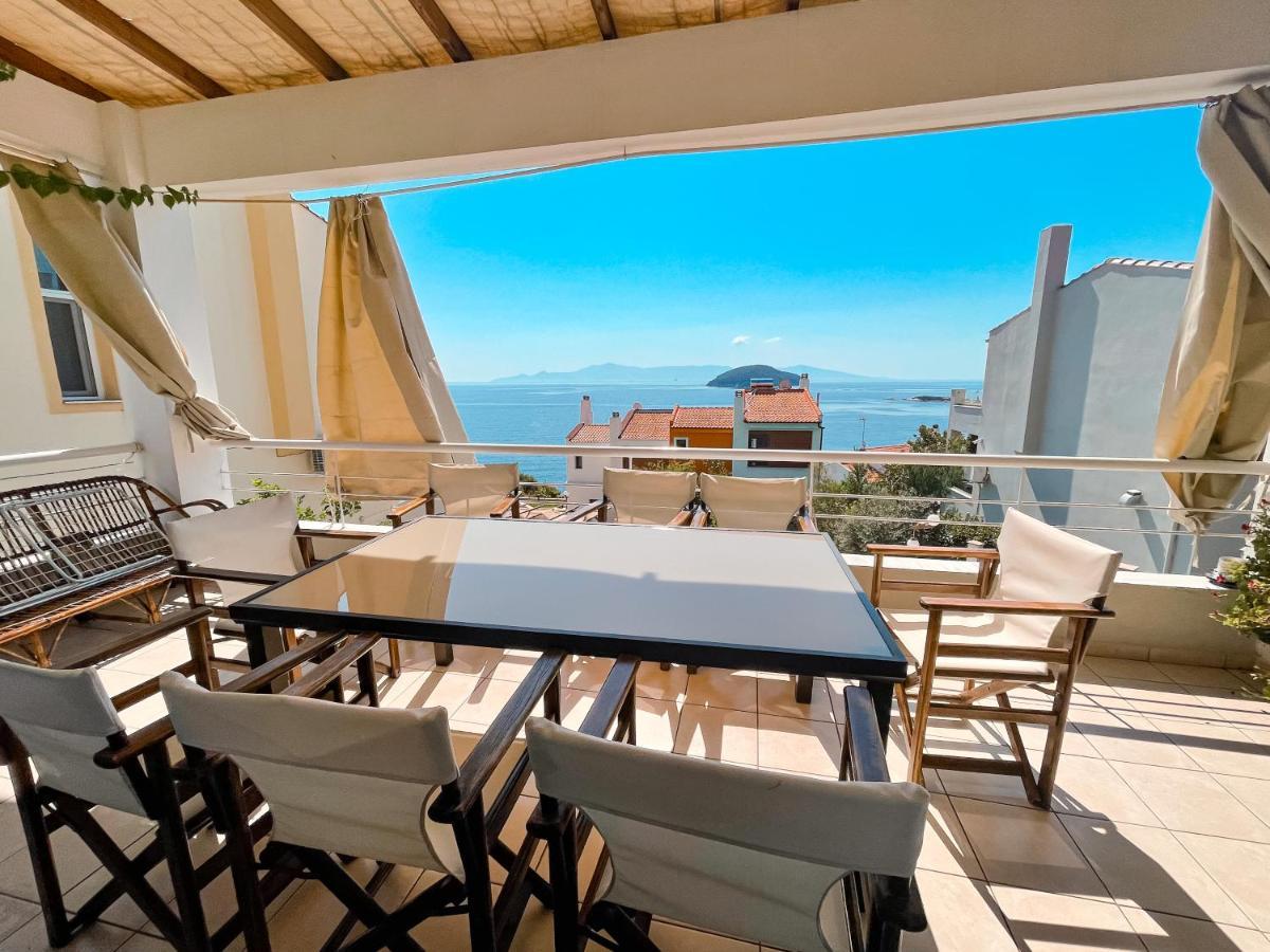 Athina Villa - Premier Sea Palaiontsiflikion Exterior photo